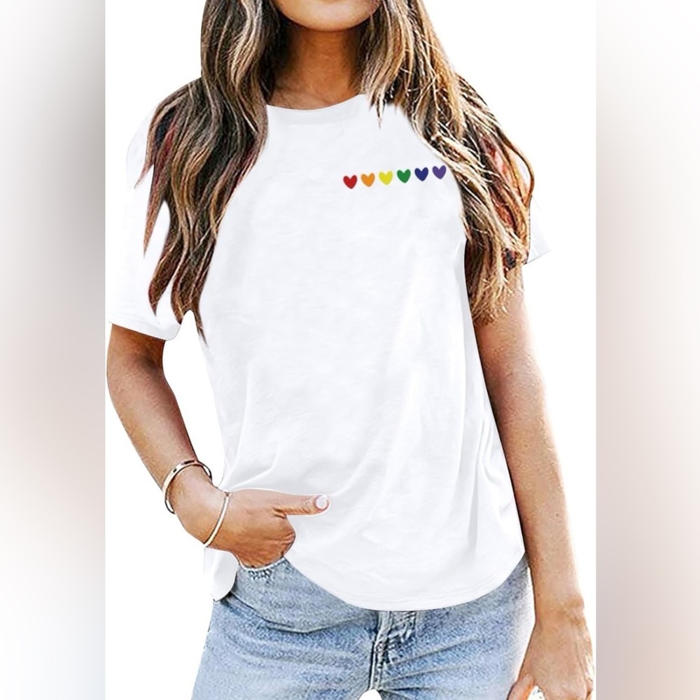 NWOT Pride Rainbow Heart Tee Soft Stretch Minimalist Graphic Women’s XL T-Shirt